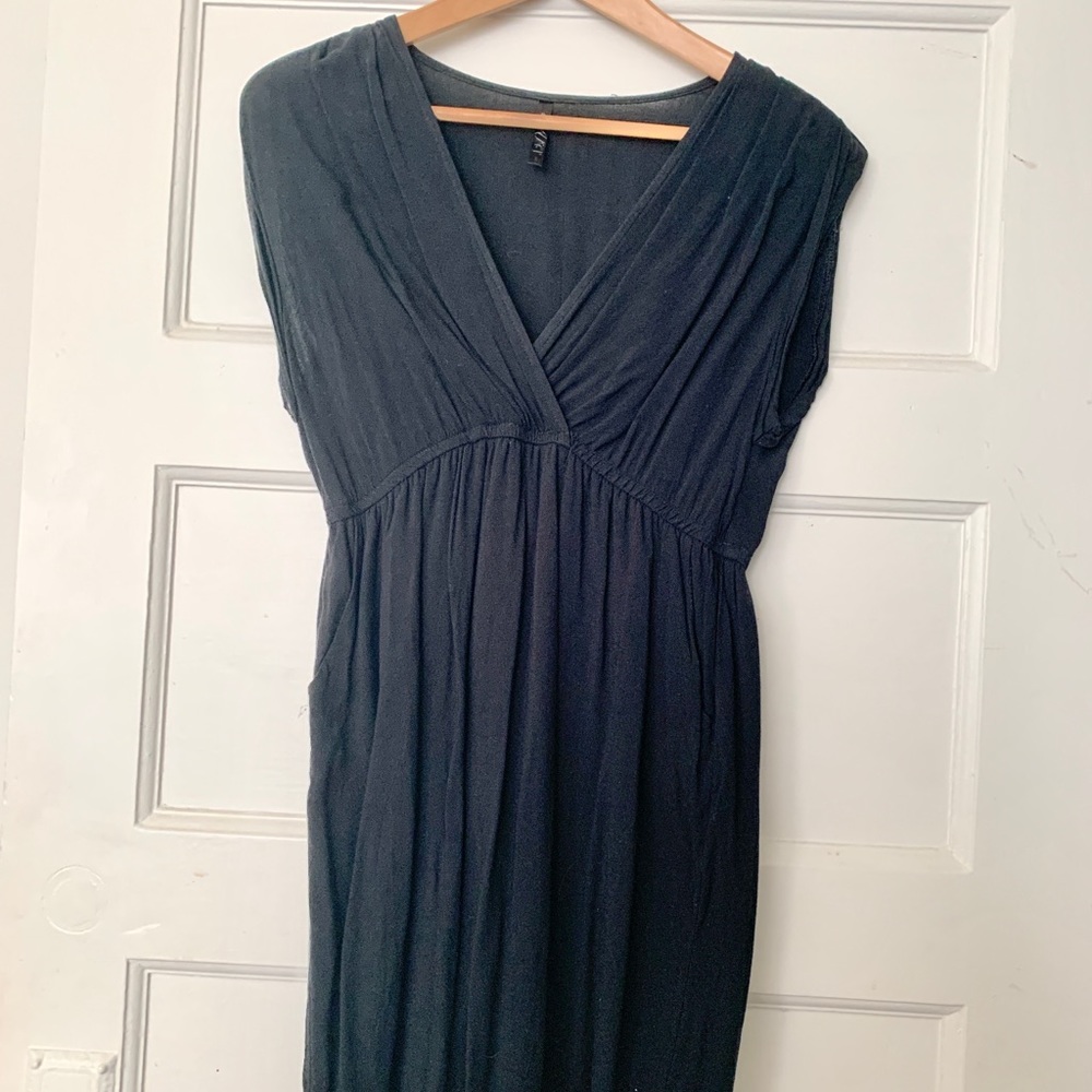 Audrey black dress w/ pockets